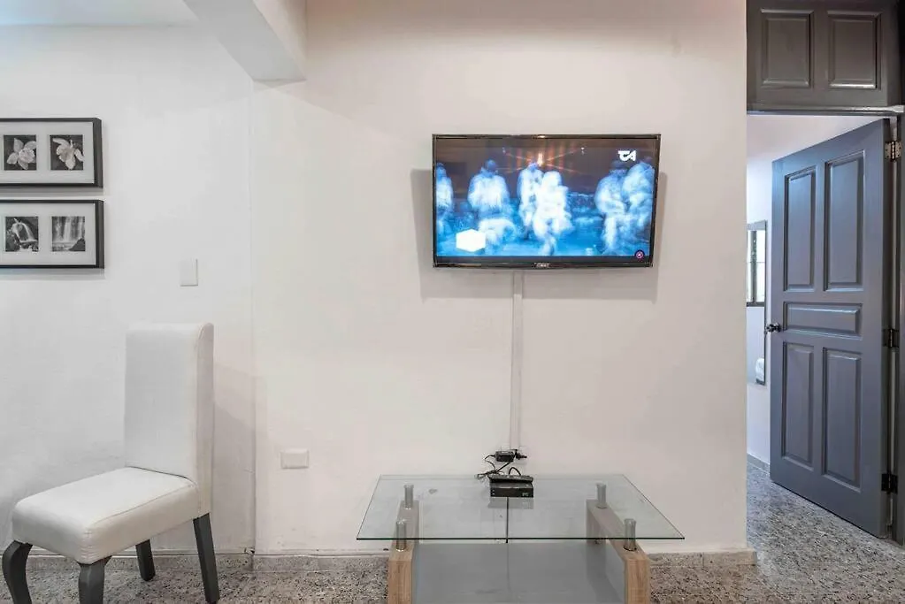 Escape 2Br Apartment In Gazcue Close To Colonial Zone Санто-Доминго